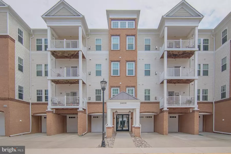 24636 WOOLLY MAMMOTH TER #401, Aldie, VA 20105