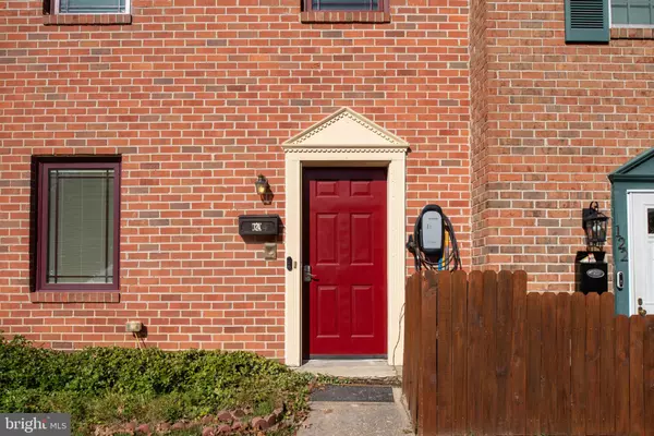 Fredericksburg, VA 22408,124 JANNEY CT