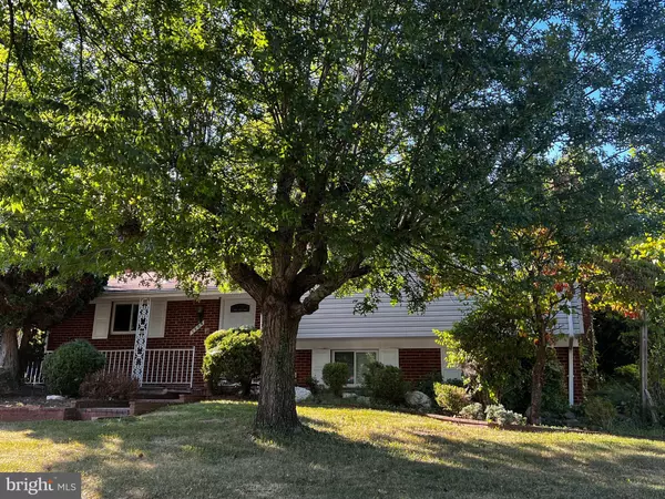 1204 RAYDALE RD, Hyattsville, MD 20783