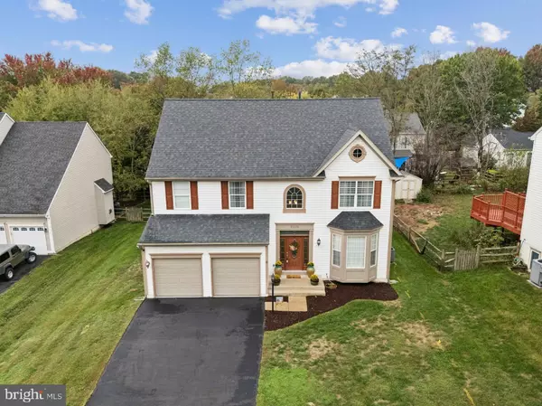 10878 PEACHWOOD DR, Manassas, VA 20110