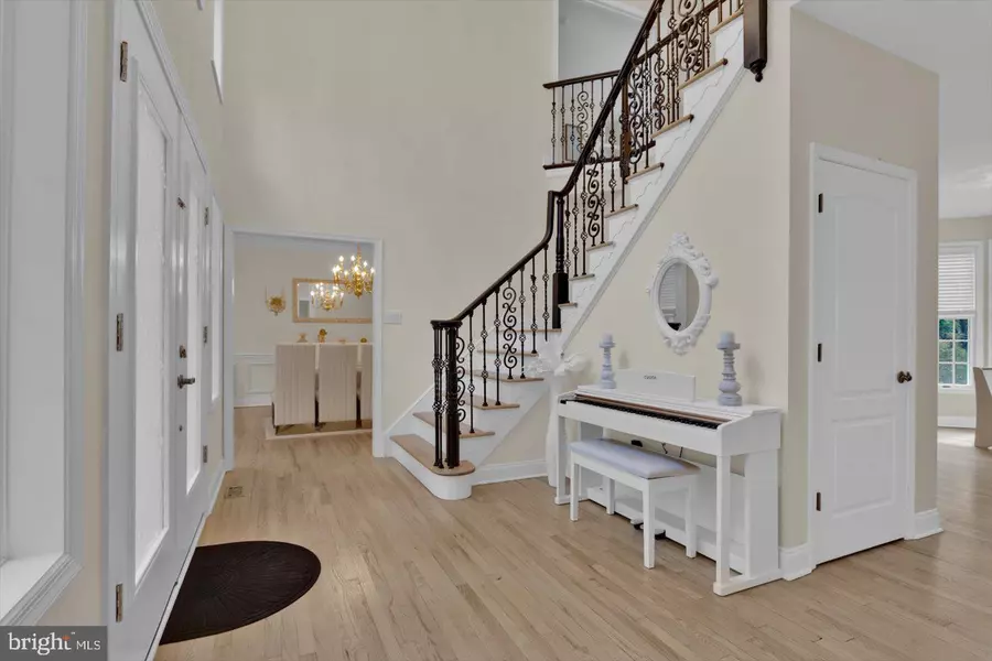 2 WELLINGTON CT, Medford, NJ 08055