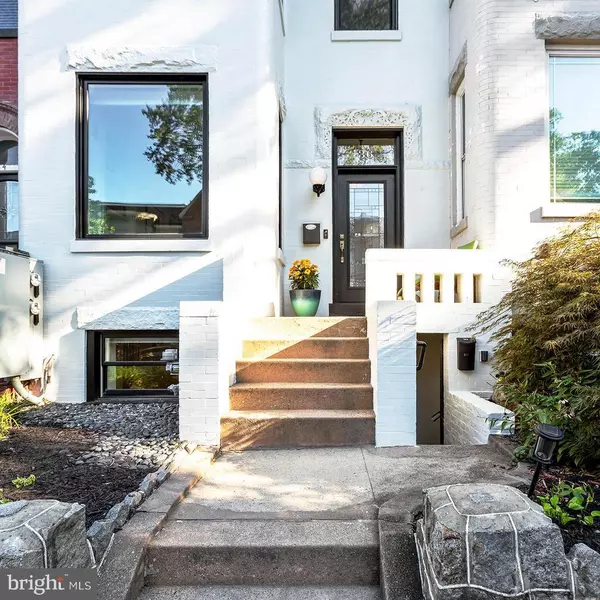 36 QUINCY PL NE, Washington, DC 20002