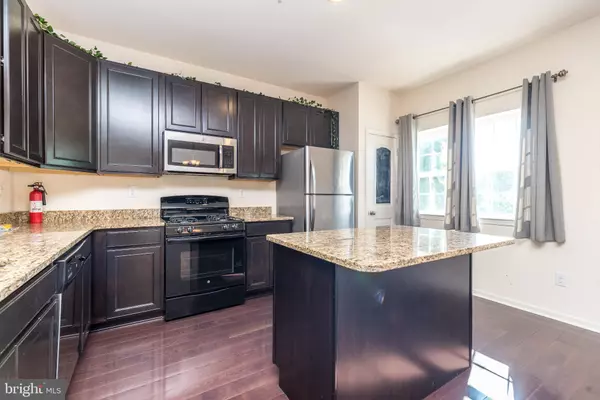 Feasterville Trevose, PA 19053,113 CARTERS MILL RD