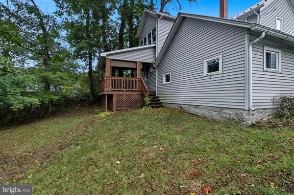 Bellefonte, PA 16823,645 W WATER ST