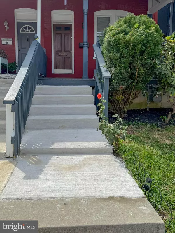 Lancaster, PA 17603,472 NEW DORWART ST