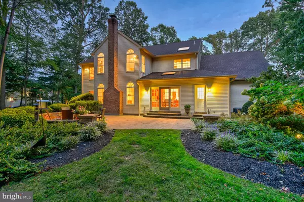 Princeton Junction, NJ 08550,18 NEWPORT DR