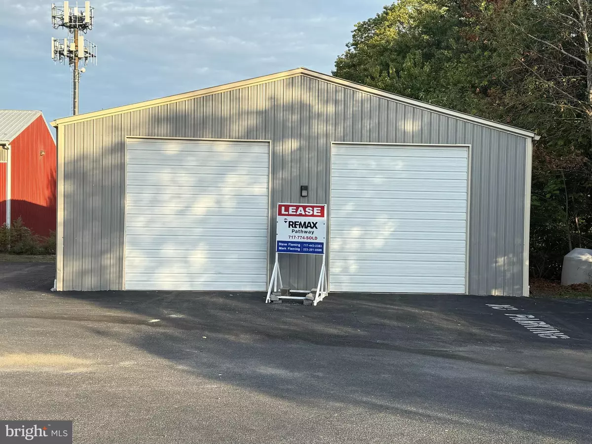 New Cumberland, PA 17070,32 8TH ST #B BUILDING