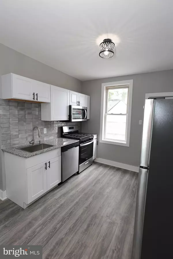 Camden, NJ 08105,154 EUTAW AVE