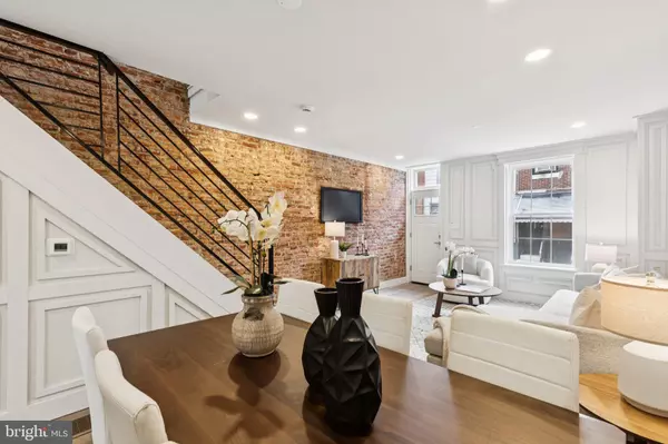 Philadelphia, PA 19145,1745 S HICKS ST