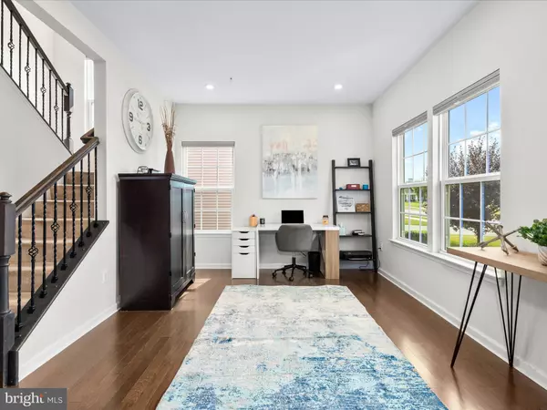 Frederick, MD 21703,5257 BLACKGUM DR