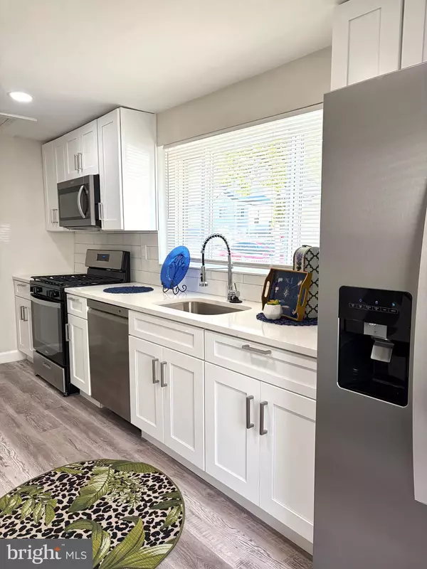 Capitol Heights, MD 20743,1417 FARMINGDALE AVE