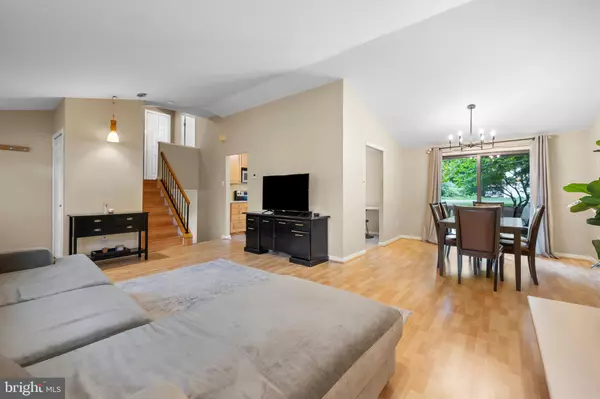 Columbia, MD 21045,6393 WINDHARP WAY