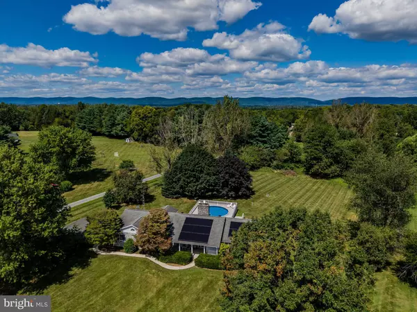 71 HOOVER ROAD, Carlisle, PA 17015