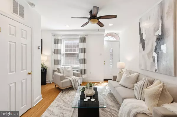 Philadelphia, PA 19147,525 FITZWATER ST #4