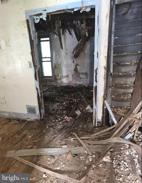 Philadelphia, PA 19143,1714 S YEWDALL ST