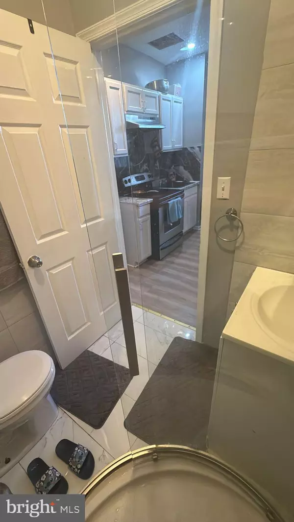 Philadelphia, PA 19124,1907 WILMOT ST