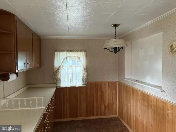 Lititz, PA 17543,128 E NEW ST