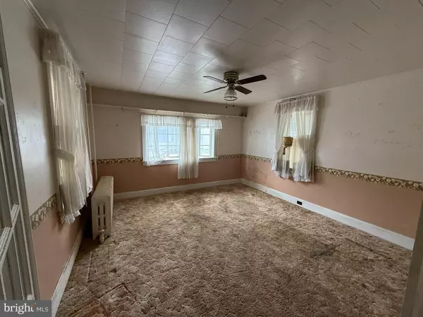 Lititz, PA 17543,128 E NEW ST