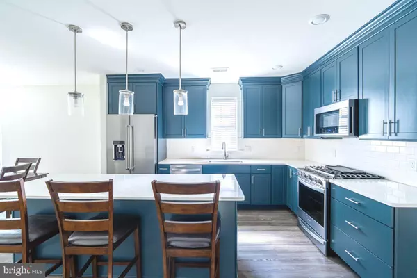 Media, PA 19063,514 S MEDIA WAY