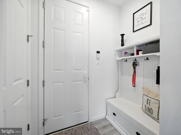 Winchester, VA 22602,121 RAVEN OAKS DR