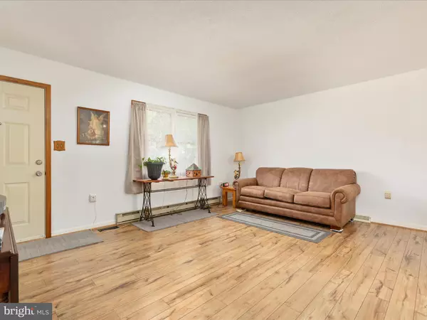 Berkeley Springs, WV 25411,129 LITTLE CREEK TRL