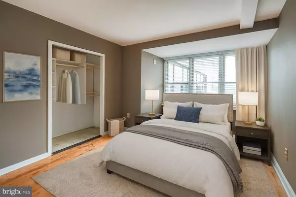 Philadelphia, PA 19103,1810 RITTENHOUSE SQ #1106