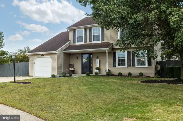 Clayton, NJ 08312,5 HAWTHORN WAY