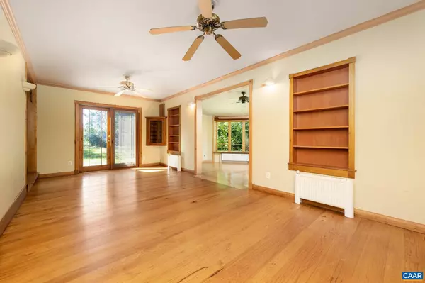 Charlottesville, VA 22903,6265 MIDWAY RD