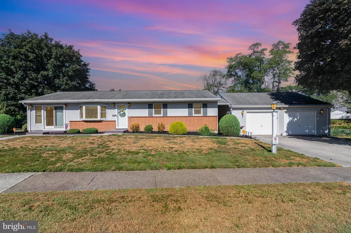 Mechanicsburg, PA 17050,144 HILL LN