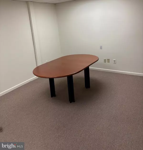 Audubon, NJ 08106,220 S WHITE HORSE PIKE #STE 2