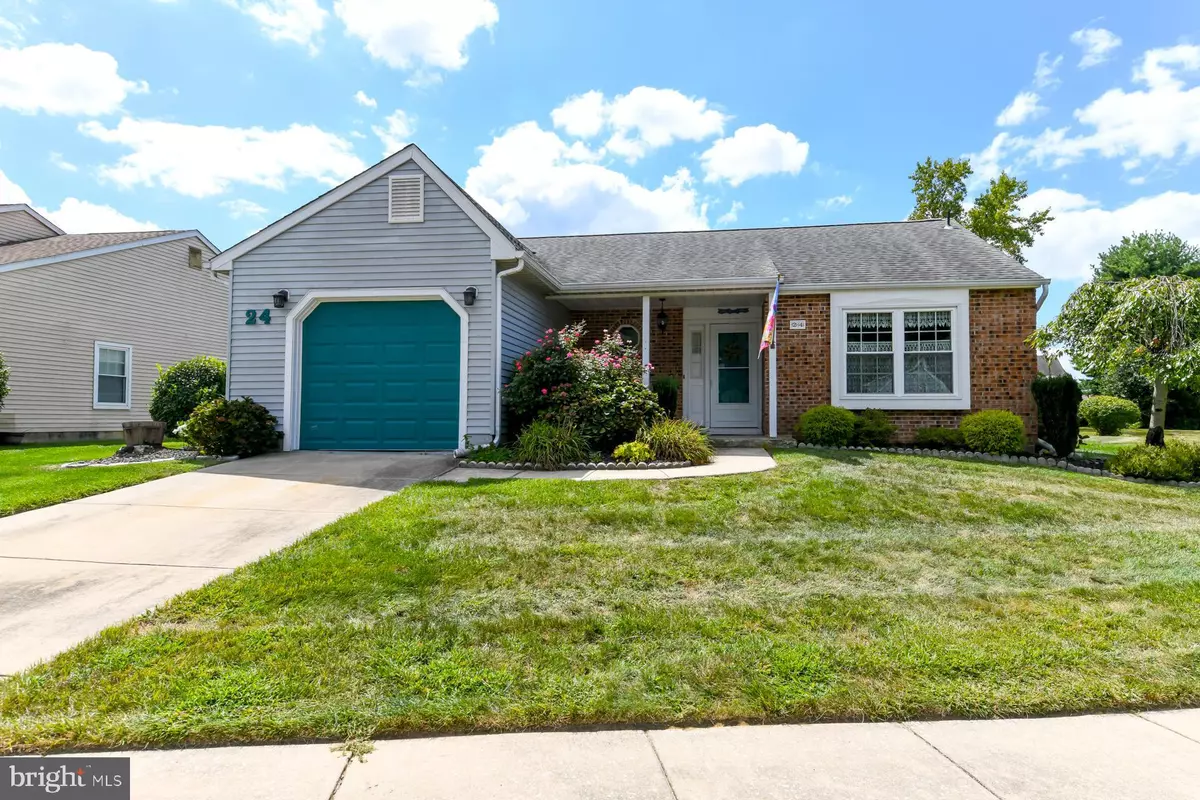 Deptford, NJ 08096,24 PINECREST