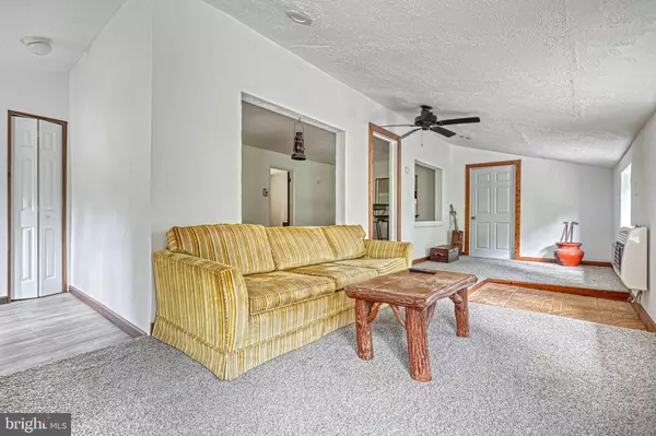 Wrightsville, PA 17368,16 GABLE HILL RD