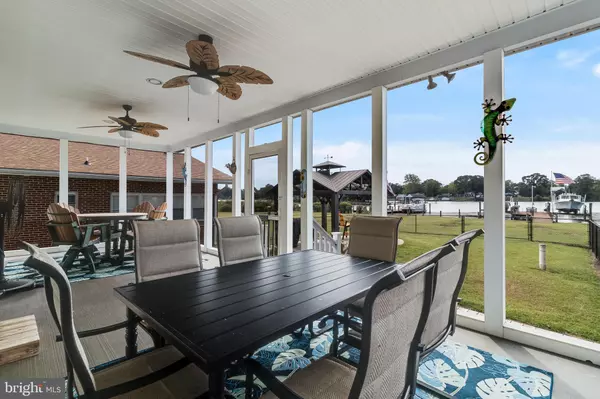 Cobb Island, MD 20625,16077 COBB ISLAND RD