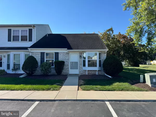 Mechanicsburg, PA 17055,11 SOUTHPOINT DRIVE