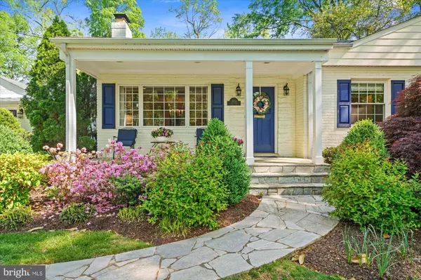 Alexandria, VA 22308,1104 LYNDALE DR