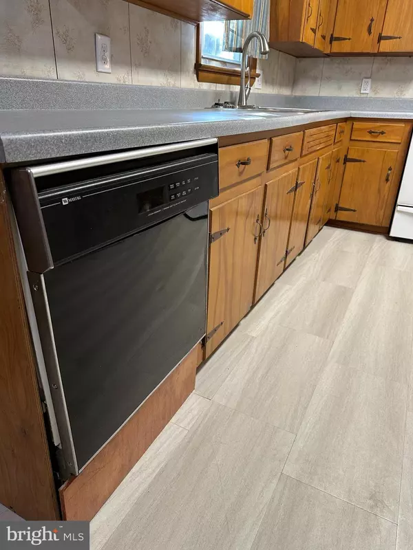 Chambersburg, PA 17202,4080 DIXIE AVENUE #4080