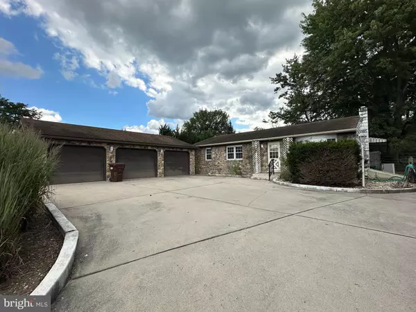 Chambersburg, PA 17202,4080 DIXIE AVENUE #4080