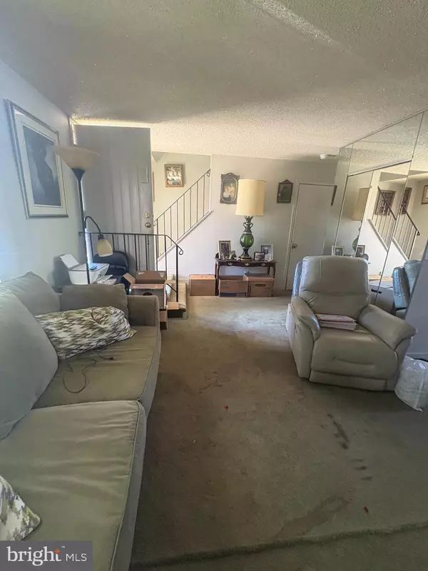 Cherry Hill, NJ 08003,205 CHANTICLEER