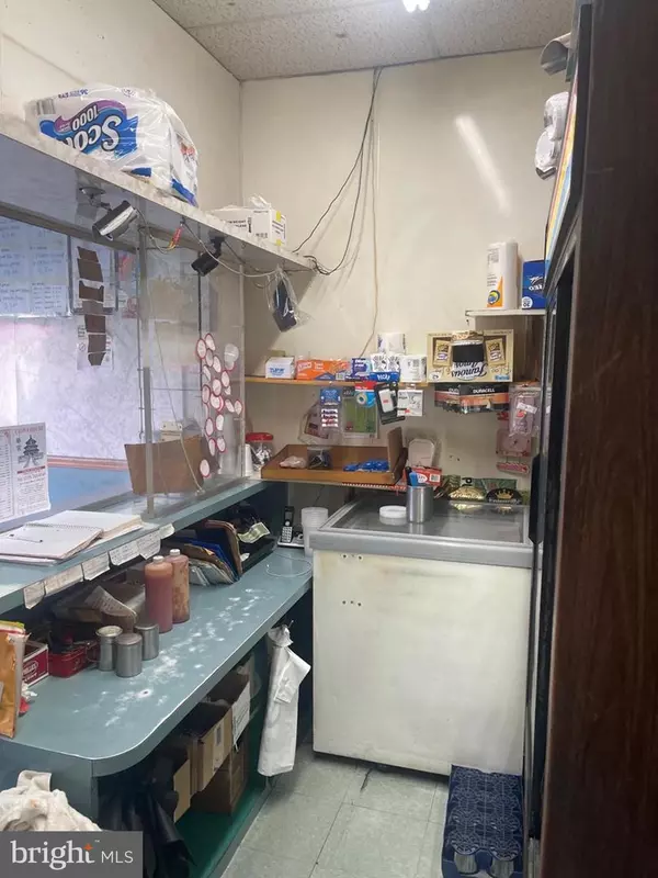 Philadelphia, PA 19134,3102 G ST