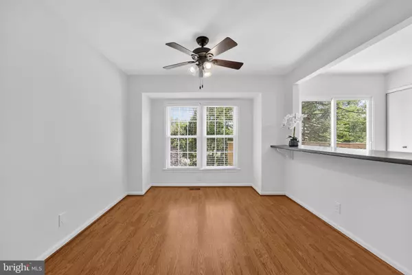 Warrenton, VA 20186,29 PEPPER TREE CT