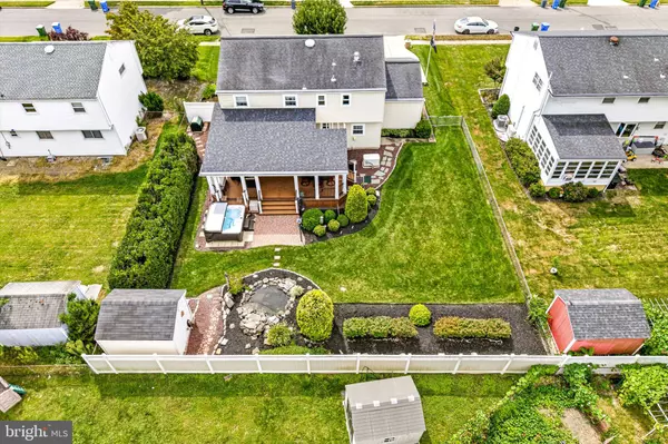 Cherry Hill, NJ 08003,209 MCINTOSH RD