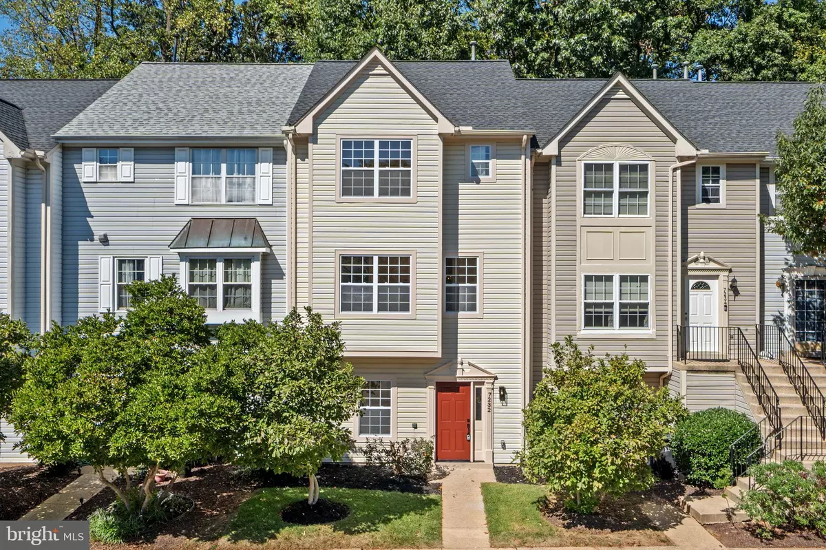 Landover, MD 20785,7232 MAHOGANY DR #5