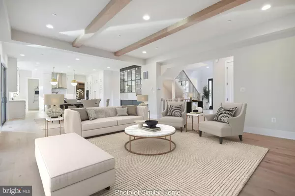 Arlington, VA 22207,2005 N TAYLOR ST