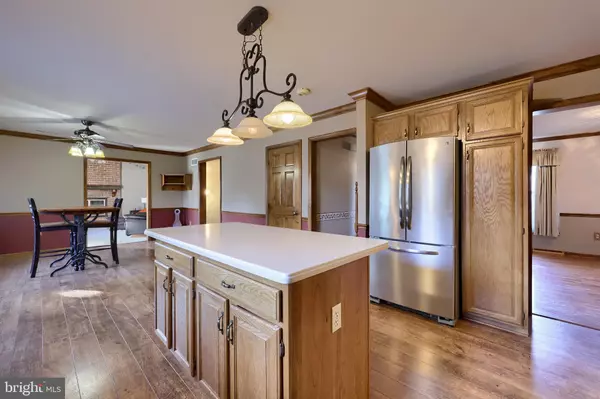 Spring Grove, PA 17362,209 CONESTOGA LN