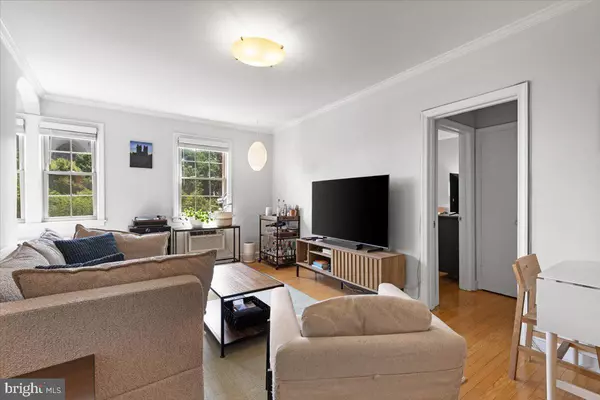 Washington, DC 20016,3028 WISCONSIN AVE NW #APT402