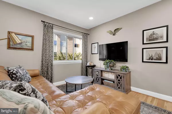 Rockville, MD 20852,12200 BRAXFIELD CT #10