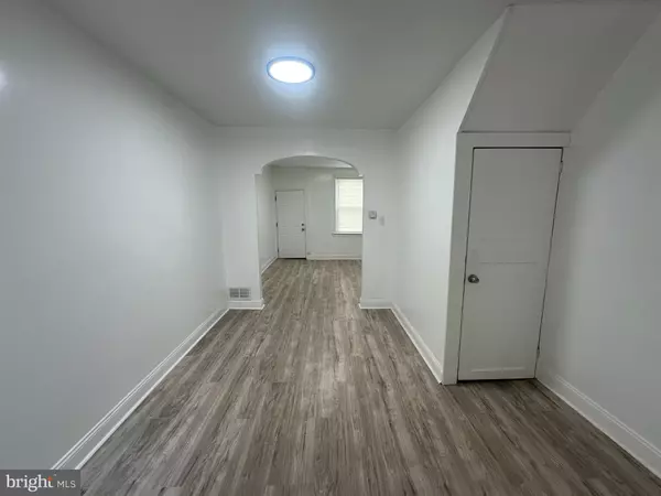 Philadelphia, PA 19122,2025 N LAWRENCE ST