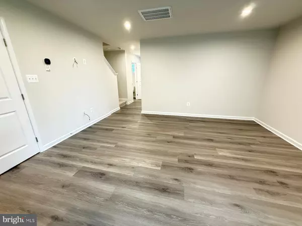 Winchester, VA 22601,613 LAURELWOOD CIR