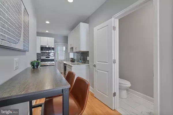 Philadelphia, PA 19146,2434 KIMBALL ST