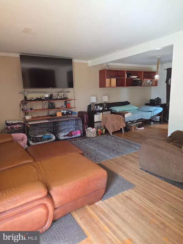 Mount Holly, NJ 08060,209 FRONT ST